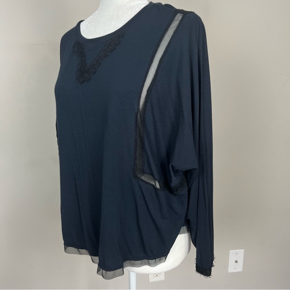 FREE PEOPLE INTIMATELY LOWKEY LONG SLEEVE PULLOVER IN NAVY AND BLACK SIZE SMALL - Picture 8 of 12